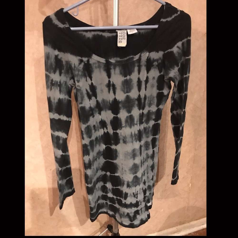 << SOLD >> Billabong Dress Medium long sleeved
